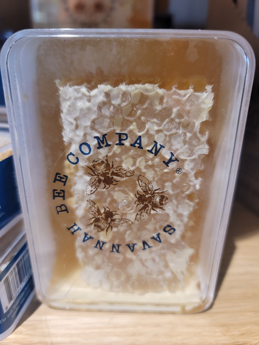 Pure and Natural Honeycomb